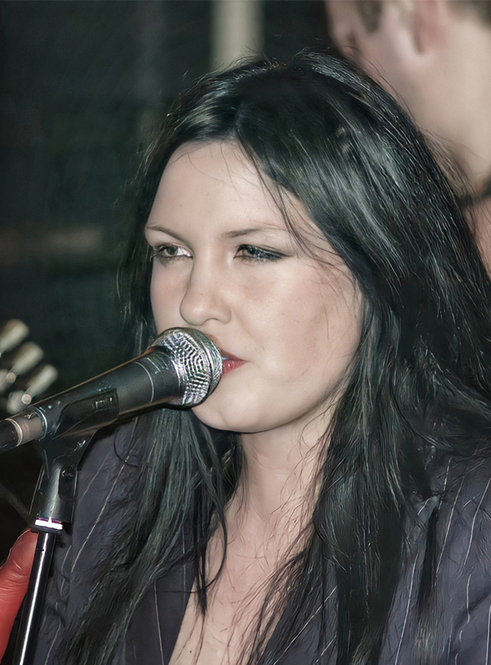 Malene Galløe, vocal in Plug in Baby